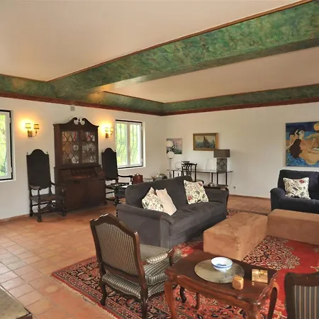 Legado Country Getaway With Swimming Pool 度假居 塞图巴尔