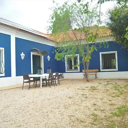 Legado Country Getaway With Swimming Pool